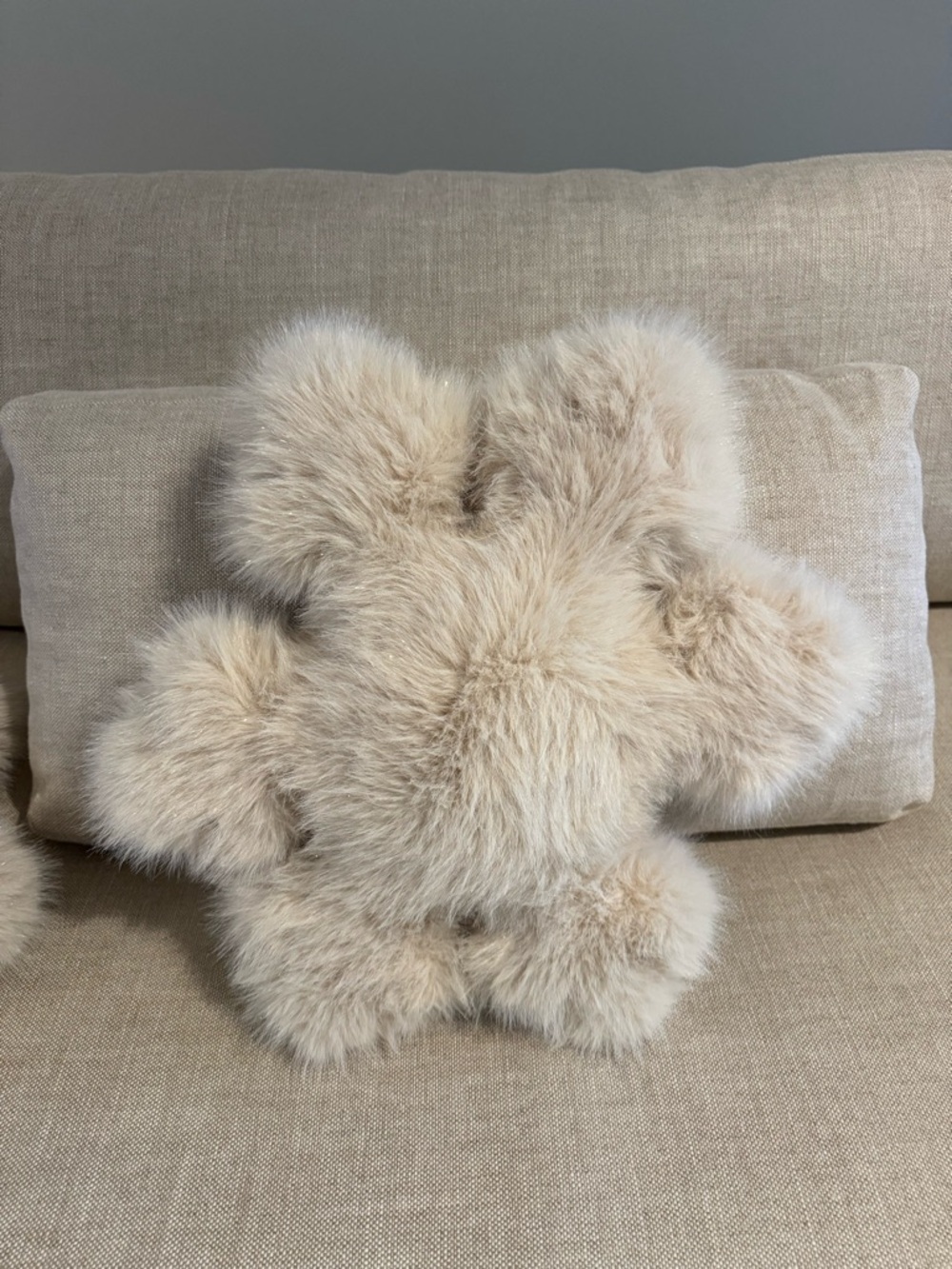 Set of 2 Pottery Barn faux fur snowflake pillows - Picture 3 of 7